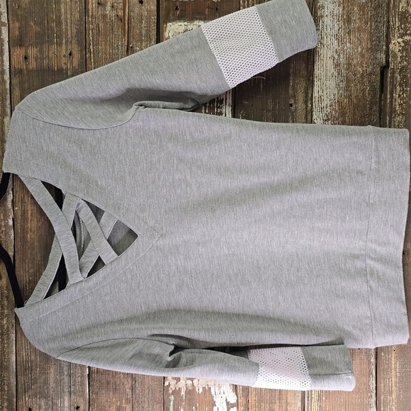 RBX Gray Long Sleeve Top with Mesh Accents and crisscross back detail, Jr Size M - Picture 2 of 3